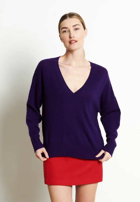 RIA 3 Pull col V profond oversize en cachemire violet