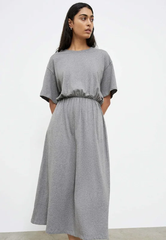 Dancer T-Shirt Dress - Concrete