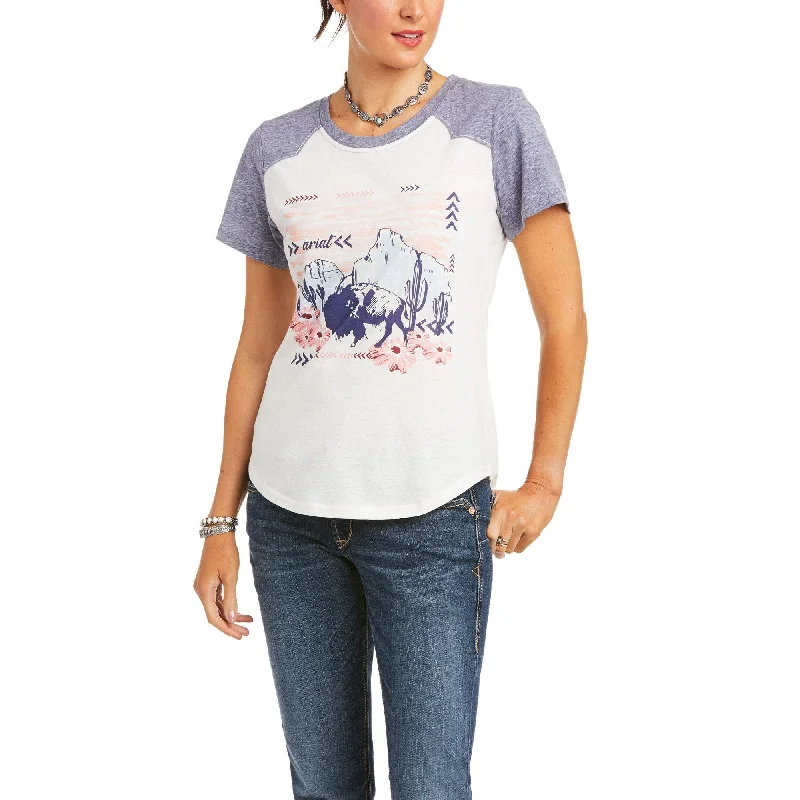 10036168 Ariat Women's Adventure Tee