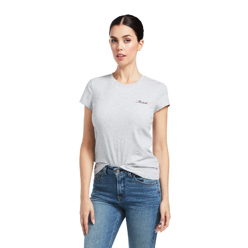 10039651 Ariat Women's Logo Script SS Tee