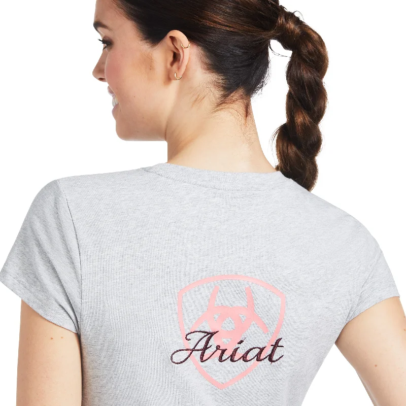 10039651 Ariat Women's Logo Script SS Tee