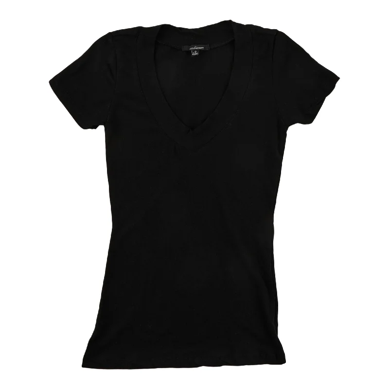 Women's V-Neck Tee