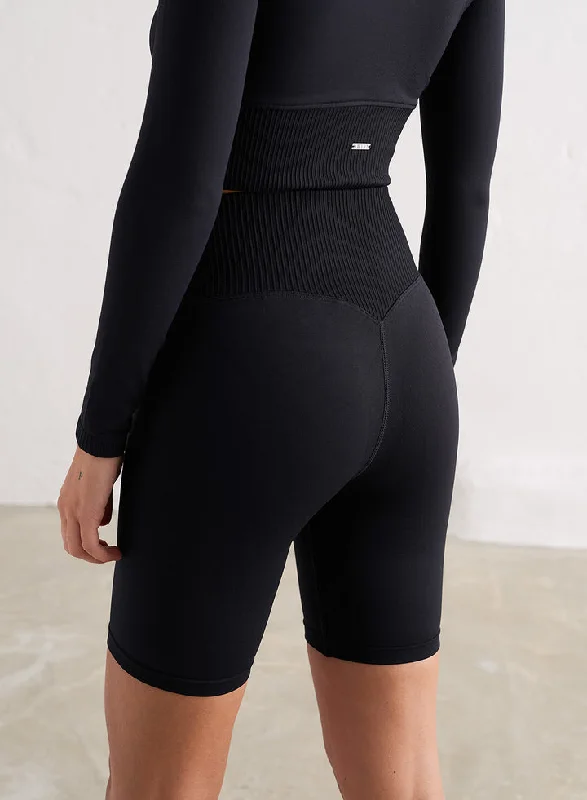 Limitless Seamless Biker Short | Black