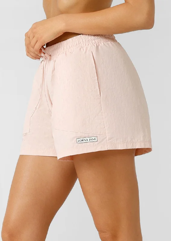 Weightless Active Short | Sunkissed Peach