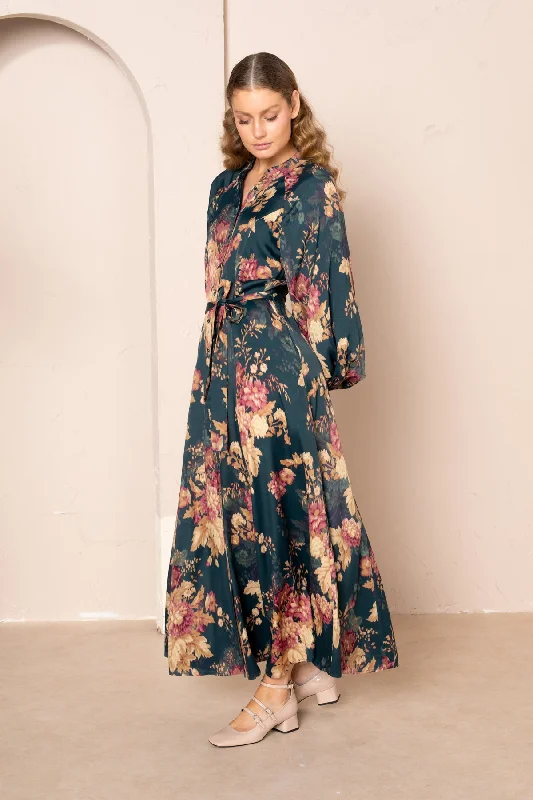 Zylvia Raglan Sleeve Maxi Dress